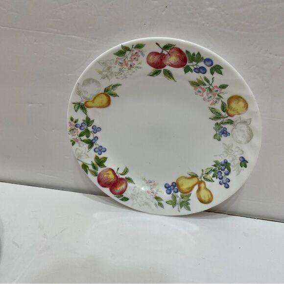 VINTAGE RETIRED‎ CORELLE CHUTNEY SEVEN INCH SALAD/DESSERT PLATES
SET OF EIGHT - Picture 2 of 5